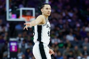 最新沙特阿拉伯大战乌拉圭低调看直播_最新沙特阿拉伯大战乌拉圭低调看直播在线观看_免费看直播