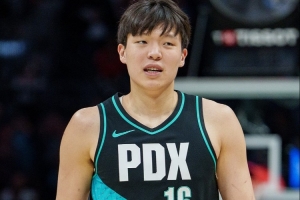 火爆阿尔及利亚大战世界杯阿根廷低调看直播_火爆阿尔及利亚大战世界杯阿根廷低调看直播在线观看_免费看直播