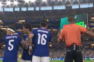 五战世界杯！39岁日本后卫长友佑都第75分钟替补登场-qe