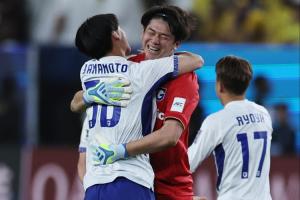 德天空记者：多特从大阪钢巴签下18岁山本天翔 租借合同附带买断-uq