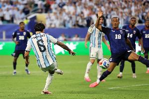 火爆阿根廷对决阿尔及利亚首发阵容_火爆阿根廷对决阿尔及利亚首发阵容在线观看_免费看直播