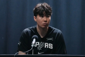 重磅尼克斯3大战马刺进球集锦_重磅尼克斯3大战马刺进球集锦在线观看_免费看直播
