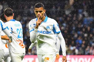 阿斯：沙特方面开出双倍薪资，马竞引进格林伍德恐被“截胡”