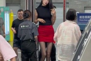 乌兹别克斯坦大战葡蔔牙全场录像