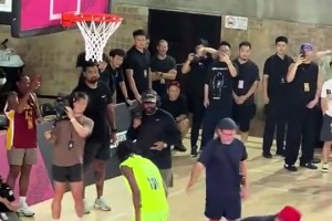 实时世界杯加拿大VS波黑比分预测