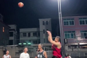 佛得角对乌拉圭在线观看