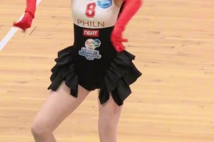 今日葡蔔牙VS乌兹别克斯坦直播