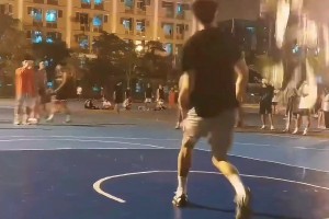 最新世界杯小组赛阿根廷vs阿尔及利亚直播