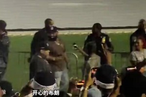 实时尼克斯5对阵马刺进球集锦